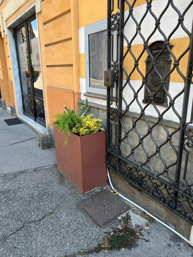 Hotel Casa Marieta Sarzana Exterior foto