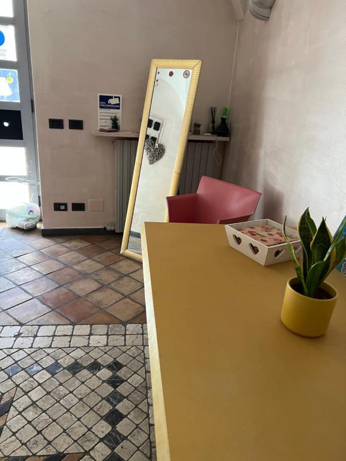 Hotel Casa Marieta Sarzana Exterior foto